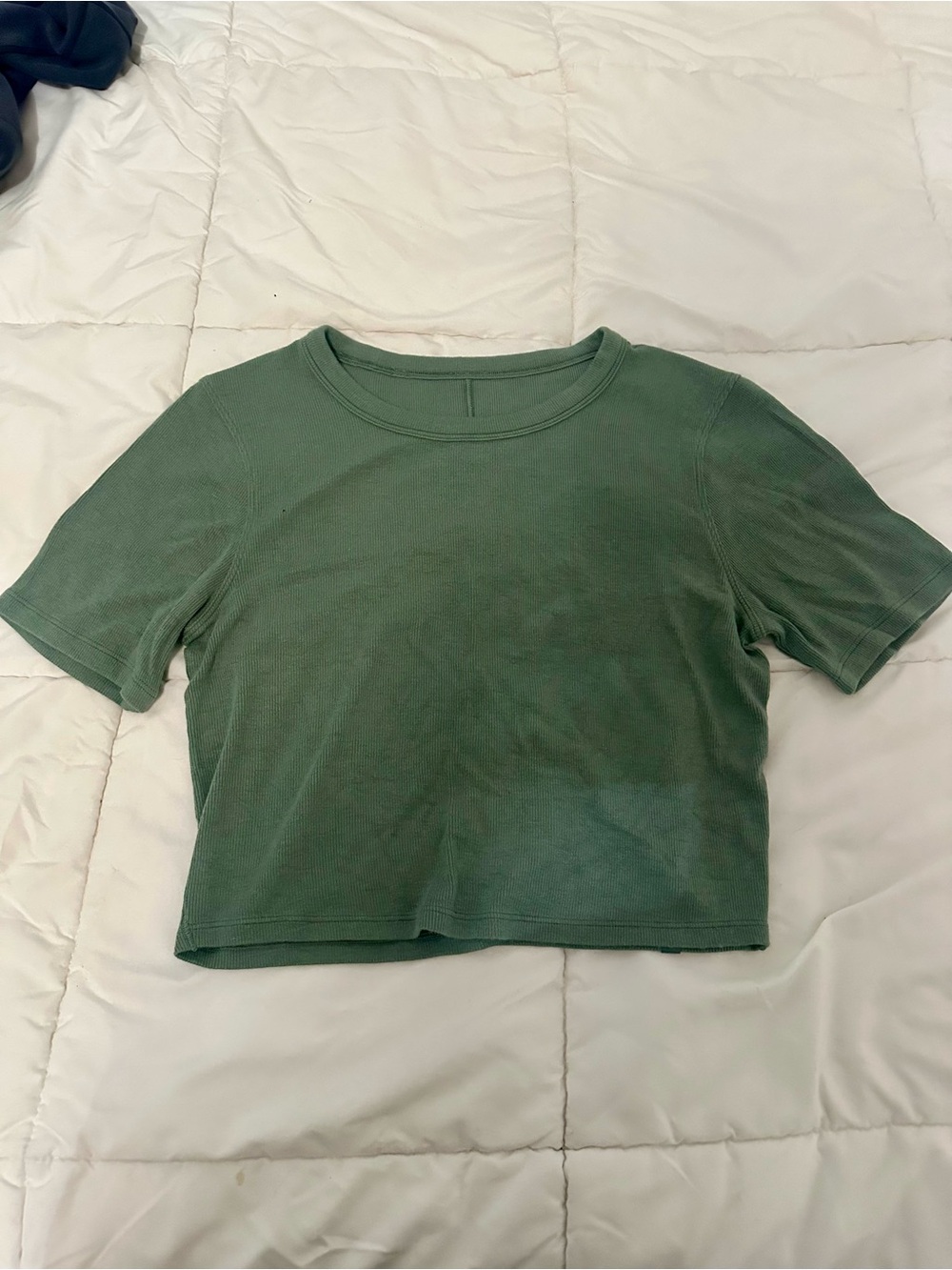 lululemon athletica cropped tee
